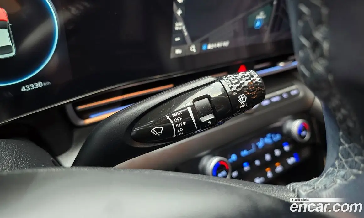 Hyundai Avante 2023 1.6 автомат (гидро), фото 27