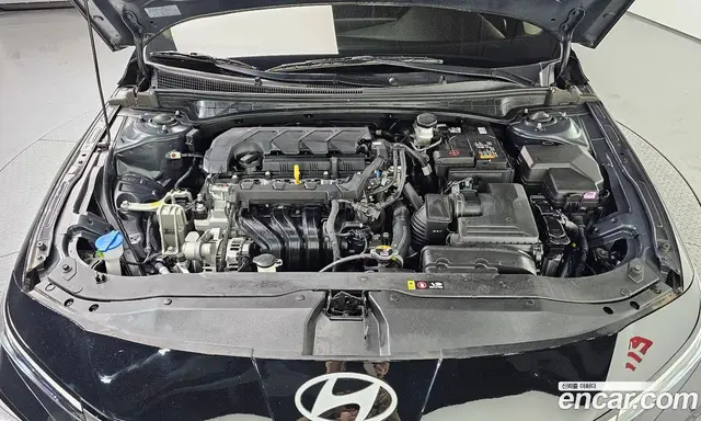 Hyundai Avante 2024 1.6 автомат (гидро), миниатюра 6