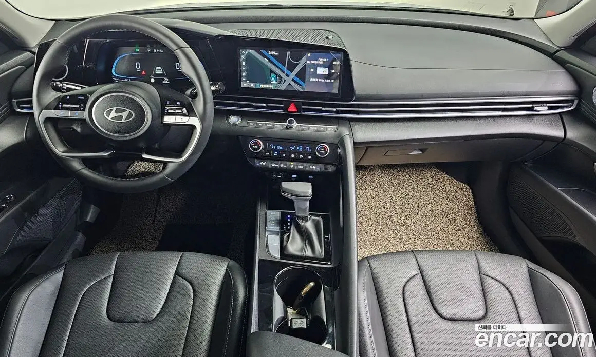 Hyundai Avante 2024 1.6 автомат (гидро), фото 10