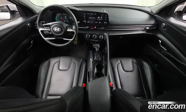 Hyundai Avante 2024 1.6 автомат (гидро), миниатюра 7