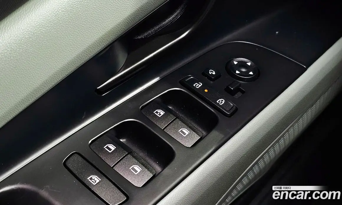 Hyundai Avante 2024 1.6 автомат (гидро), фото 17