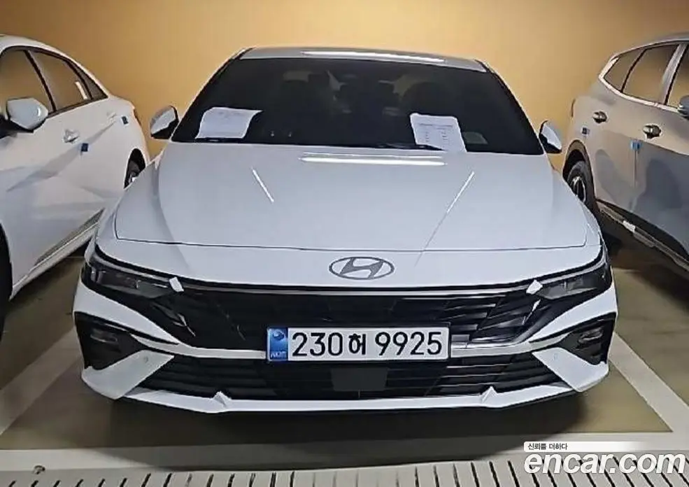 Hyundai Avante 2025 1.6 автомат (гидро), фото 13