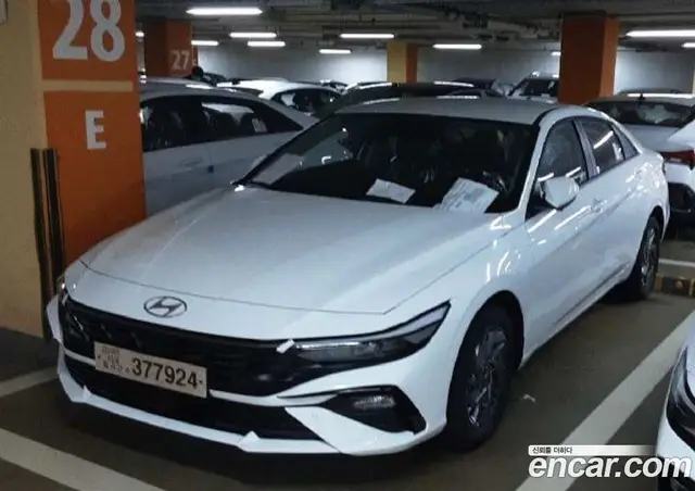 Hyundai Avante 2025 1.6 автомат (гидро), миниатюра 2