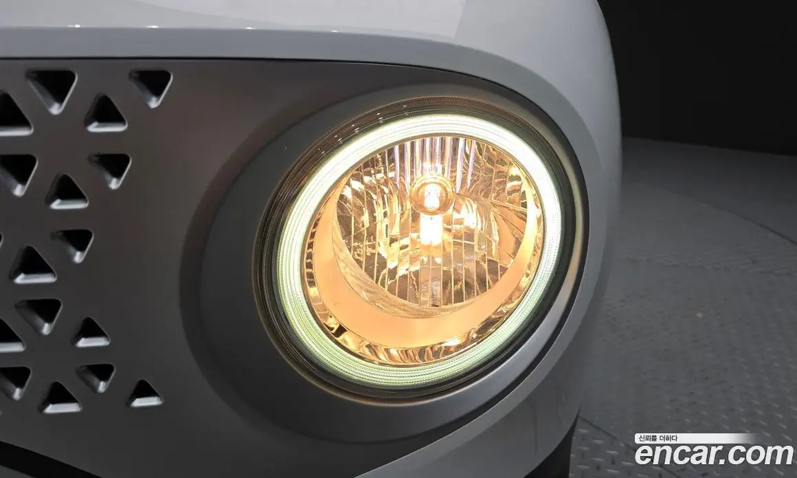 Hyundai Casper 2022 1.0 автомат (гидро), фото 8