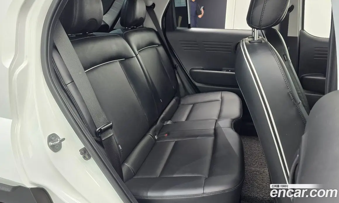 Hyundai Casper 2024 1.0 автомат (гидро), фото 17