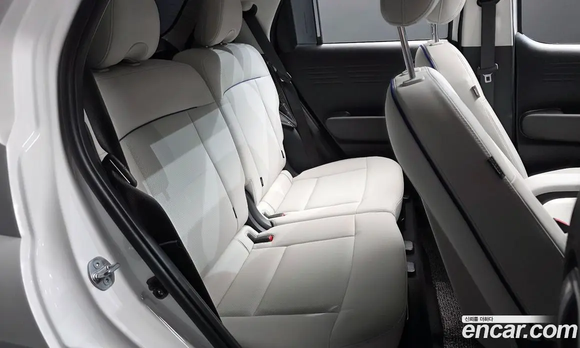 Hyundai Casper 2024 1.0 автомат (гидро), фото 17