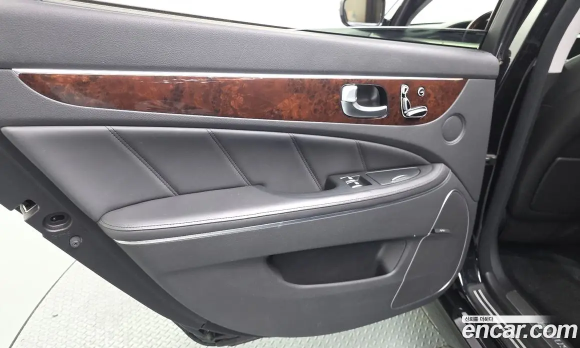 Hyundai Equus 2011 3.8 автомат (гидро), фото 15