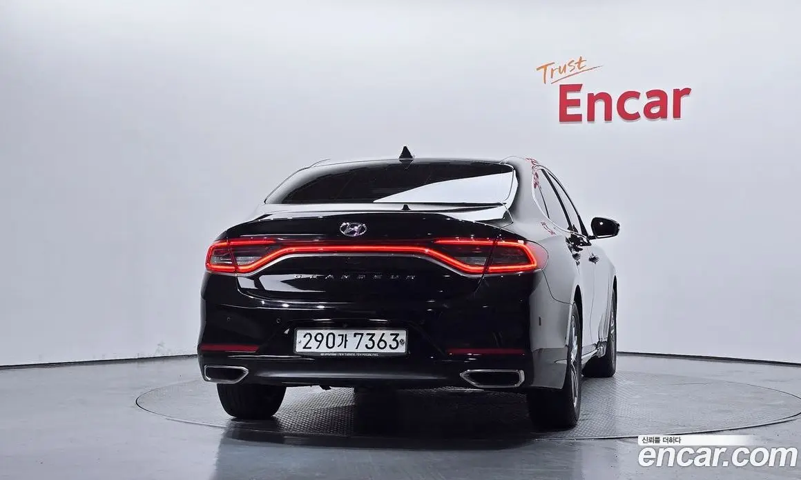 Hyundai Grandeur 2019 2.4 автомат (гидро), фото 4