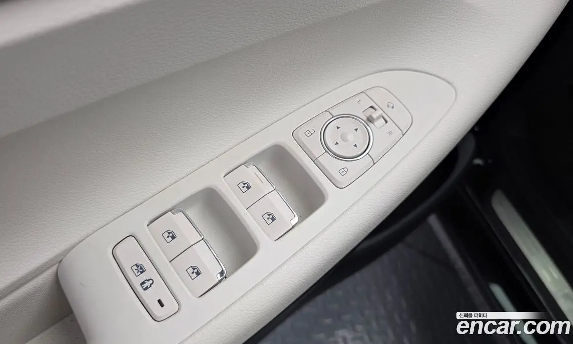 Hyundai Grandeur 2022 2.5 автомат (гидро), фото 30