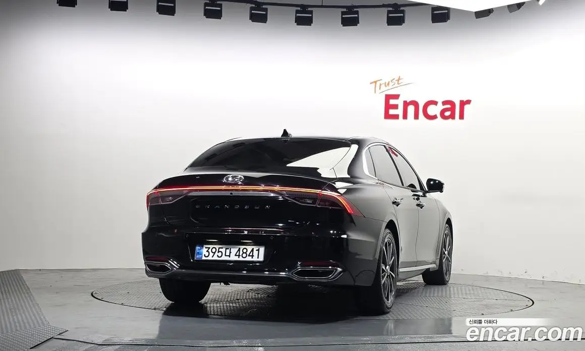 Hyundai Grandeur 2022 2.5 автомат (гидро), фото 4