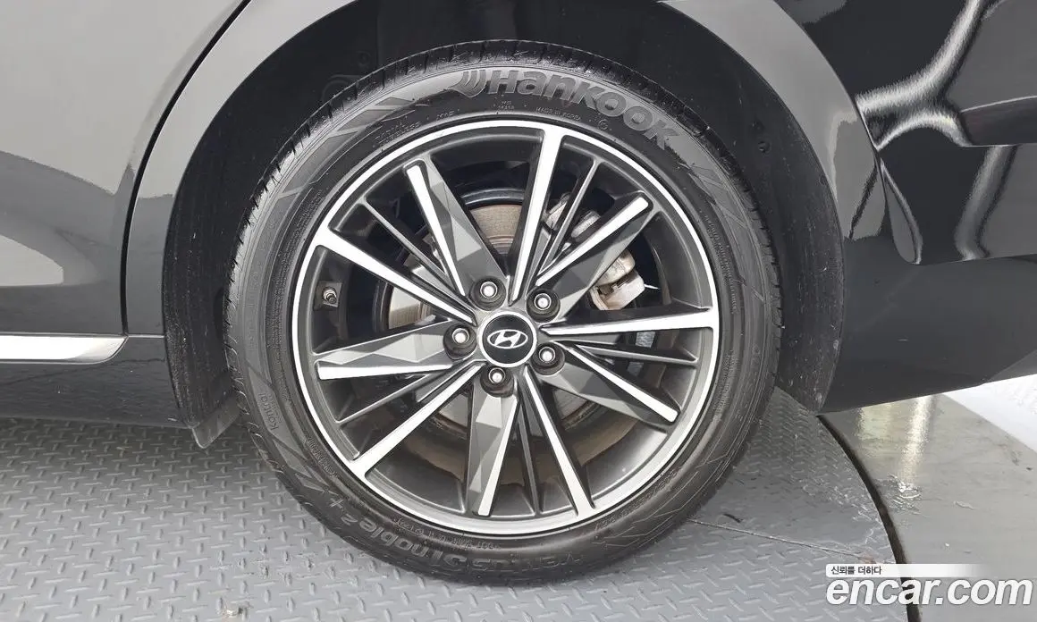Hyundai Grandeur 2022 2.5 автомат (гидро), фото 7