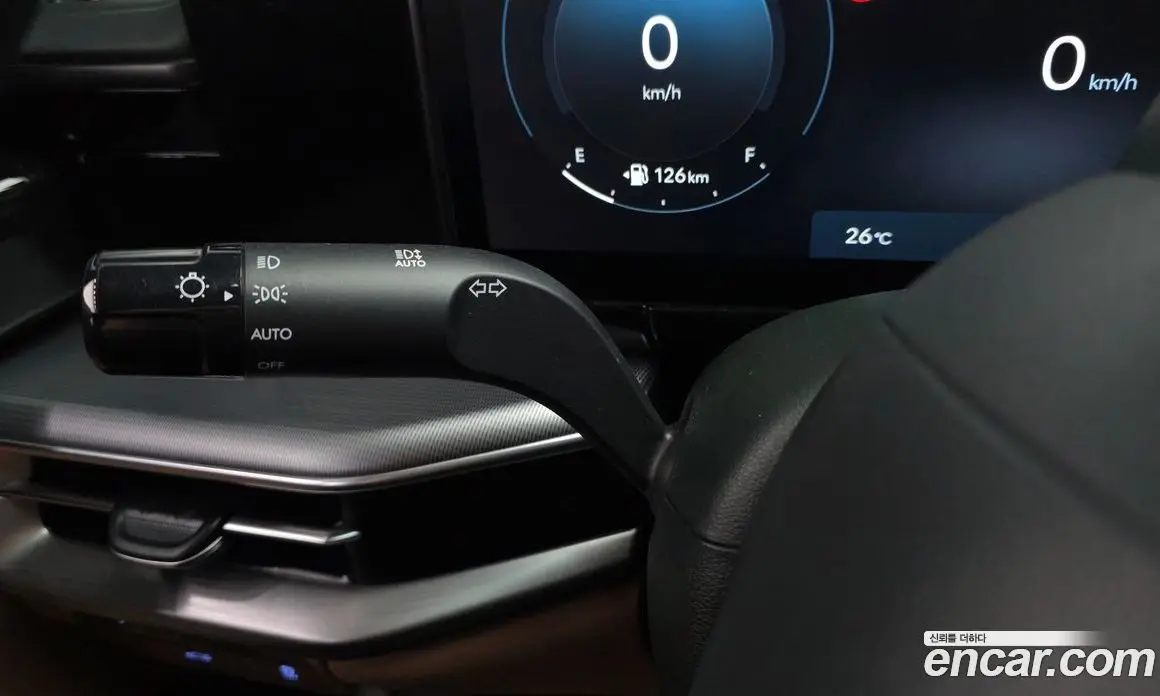 Hyundai Grandeur 2023 3.5 автомат (гидро), фото 29