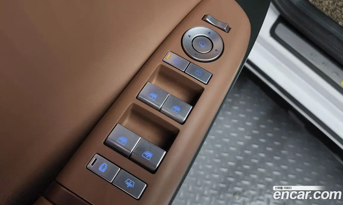 Hyundai Grandeur 2024 1.6 автомат (гидро), фото 30