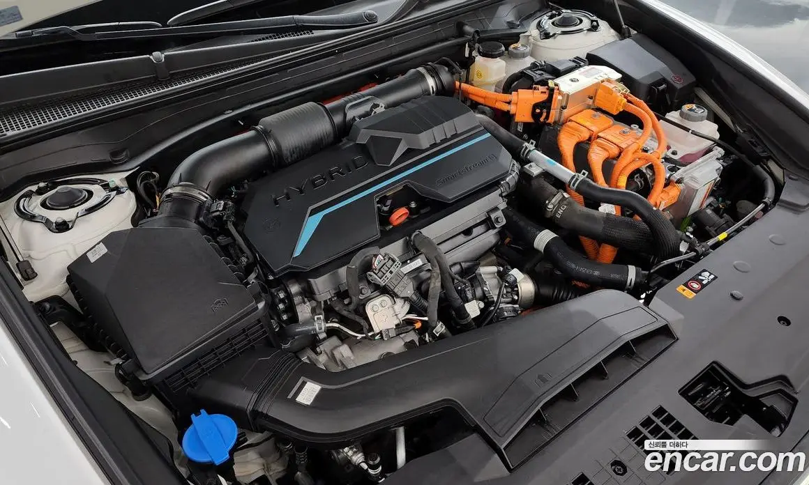 Hyundai Grandeur 2024 1.6 автомат (гидро), фото 6