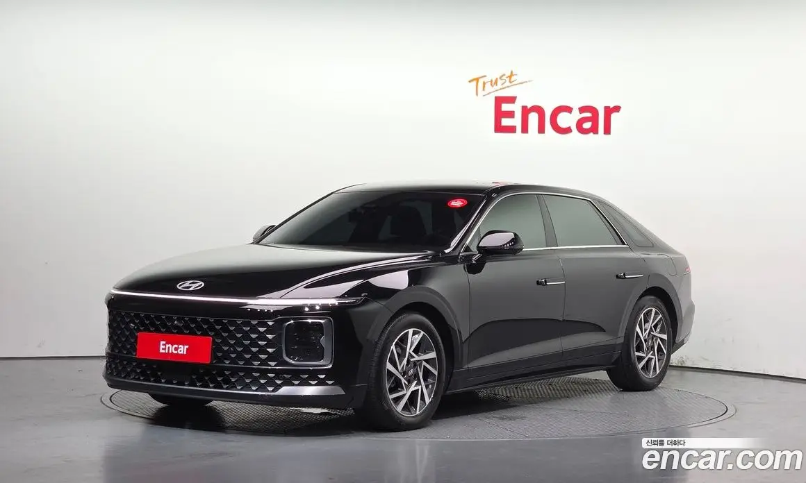 Hyundai Grandeur 2024 2.5 автомат (гидро), фото 1