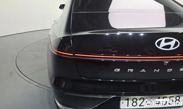 Hyundai Grandeur 2024 2.5 автомат (гидро), миниатюра 9