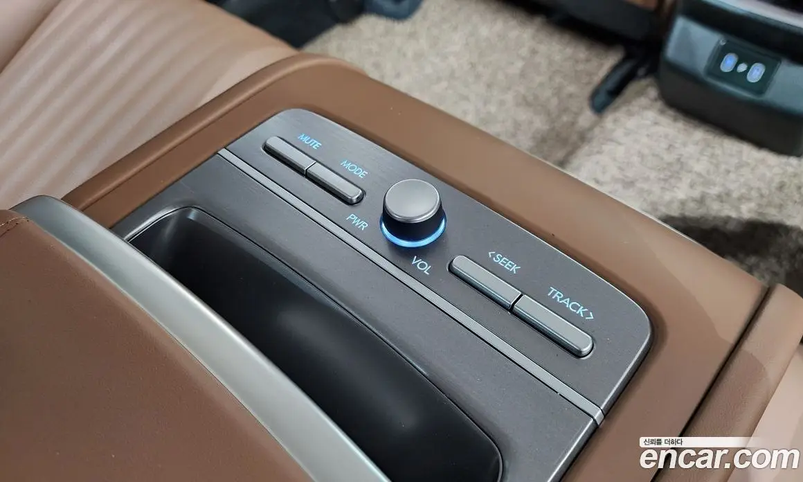 Hyundai Grandeur 2024 1.6 автомат (гидро), фото 15