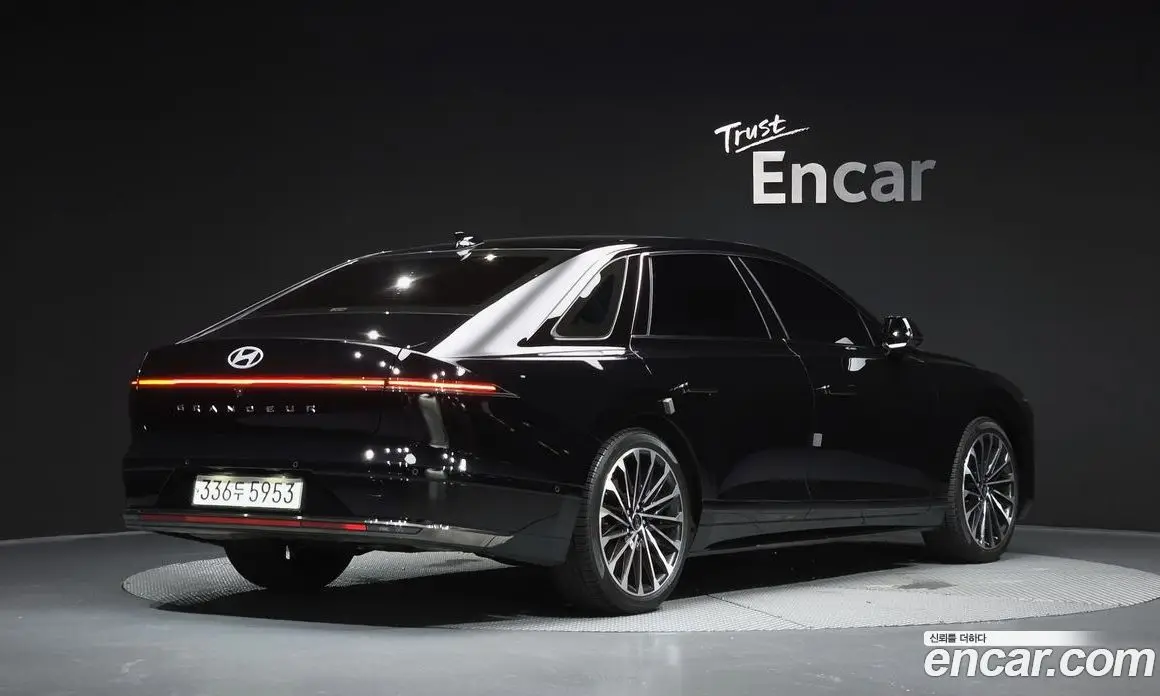 Hyundai Grandeur 2024 3.5 автомат (гидро), фото 2