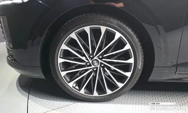 Hyundai Grandeur 2024 3.5 автомат (гидро), миниатюра 5