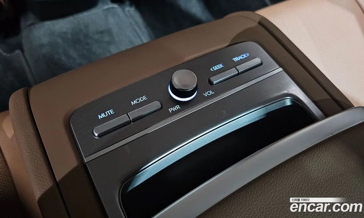 Hyundai Grandeur 2025 2.5 автомат (гидро), фото 36