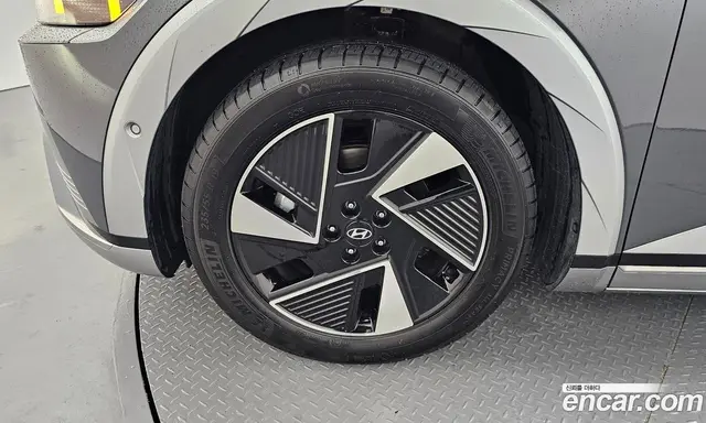 Hyundai Ioniq 5 2024 0.1 автомат (гидро), миниатюра 5