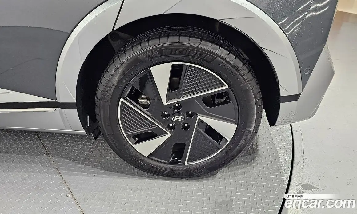 Hyundai Ioniq 5 2024 0.1 автомат (гидро), фото 7