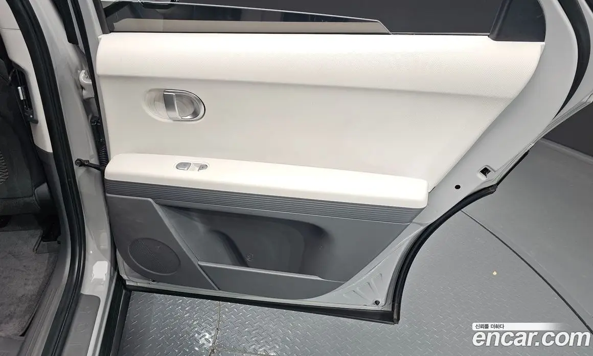 Hyundai Ioniq 5 2024 0.1 автомат (гидро), фото 14