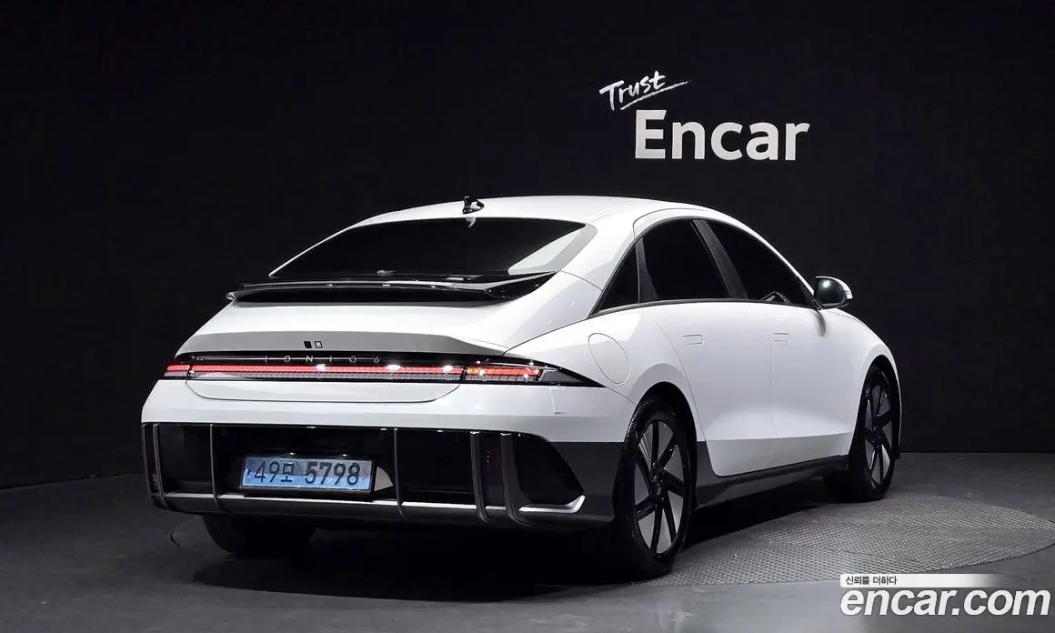 Hyundai Ioniq 6 2025 0.1 автомат (гидро), фото 2