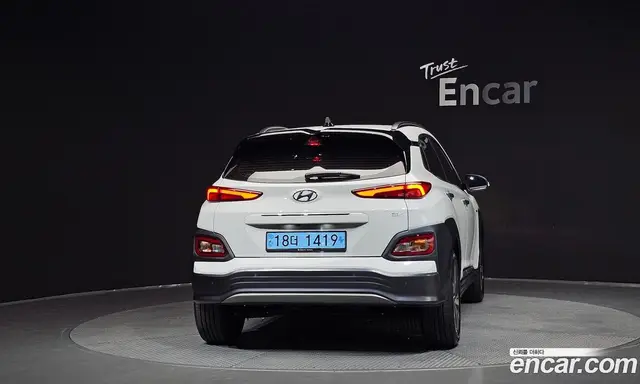 Hyundai Kona 2020 0.2 автомат (гидро), миниатюра 4