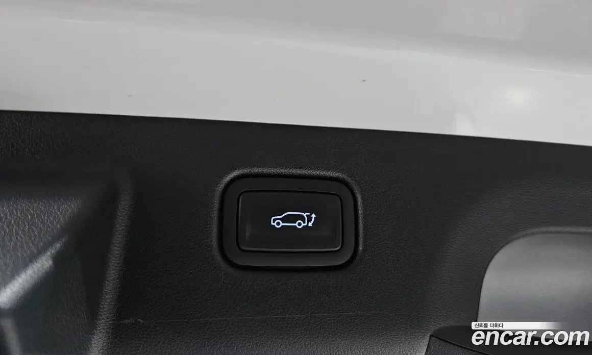 Hyundai Kona 2023 1.6 автомат (гидро), фото 16