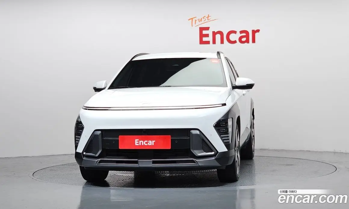 Hyundai Kona 2023 1.6 автомат (гидро), фото 3
