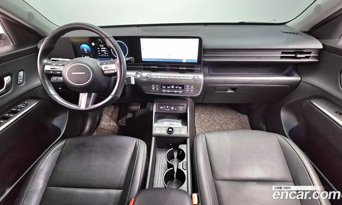 Hyundai Kona 2023 1.6 автомат (гидро), фото 7