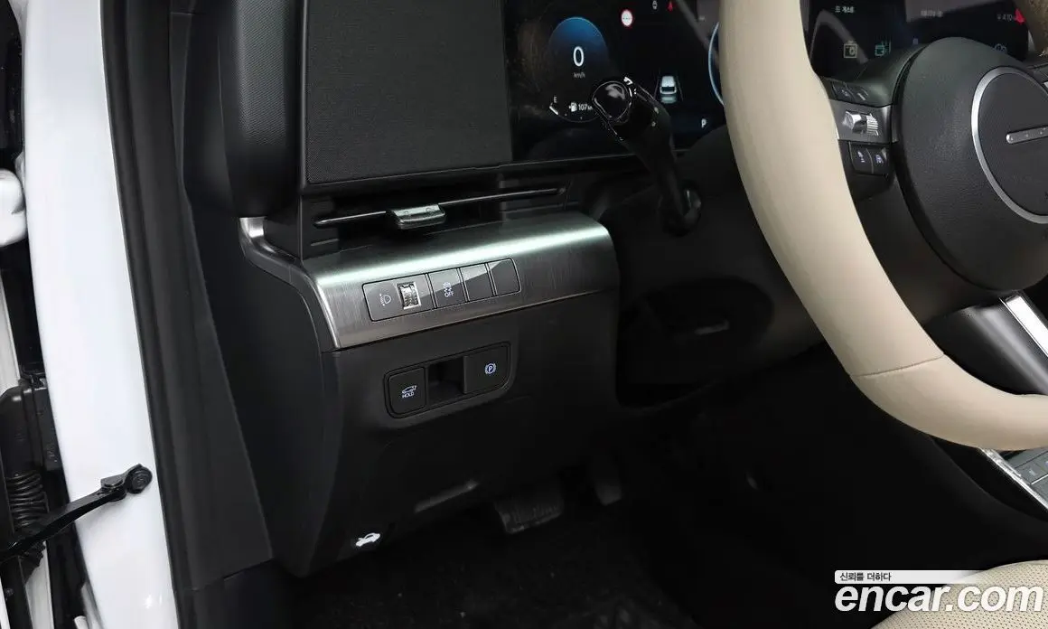 Hyundai Kona 2023 1.6 автомат (гидро), фото 18