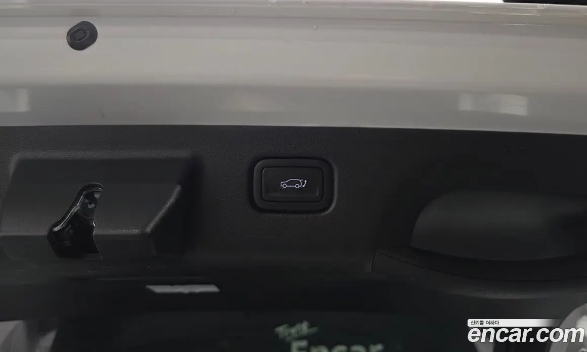 Hyundai Kona 2023 1.6 автомат (гидро), фото 25