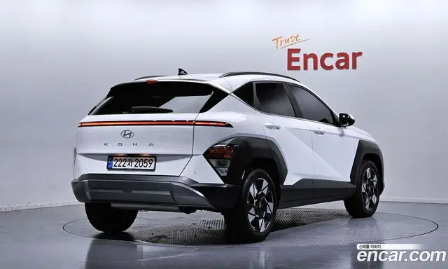 Hyundai Kona 2024 1.6 автомат (гидро), миниатюра 2