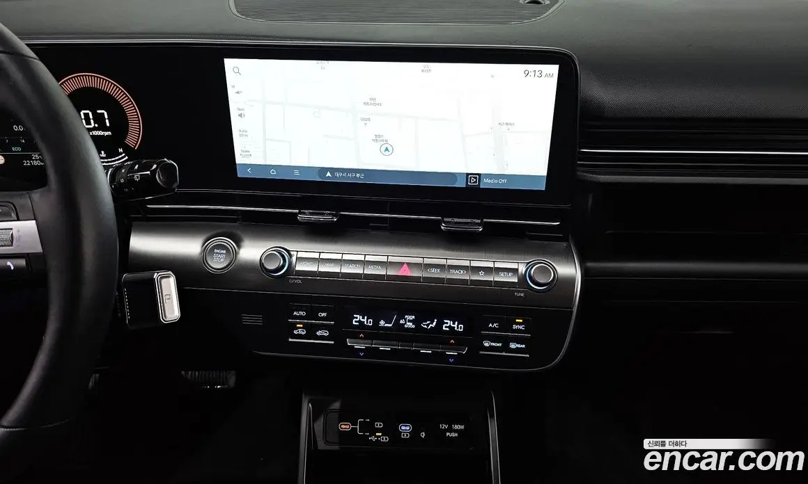 Hyundai Kona 2024 1.6 автомат (гидро), фото 19