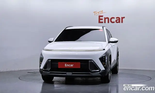 Hyundai Kona 2024 1.6 автомат (гидро), миниатюра 3