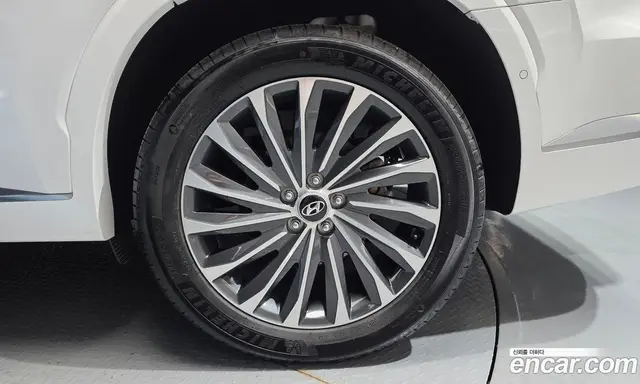 Hyundai Palisade 2023 2.2 автомат (гидро), миниатюра 7