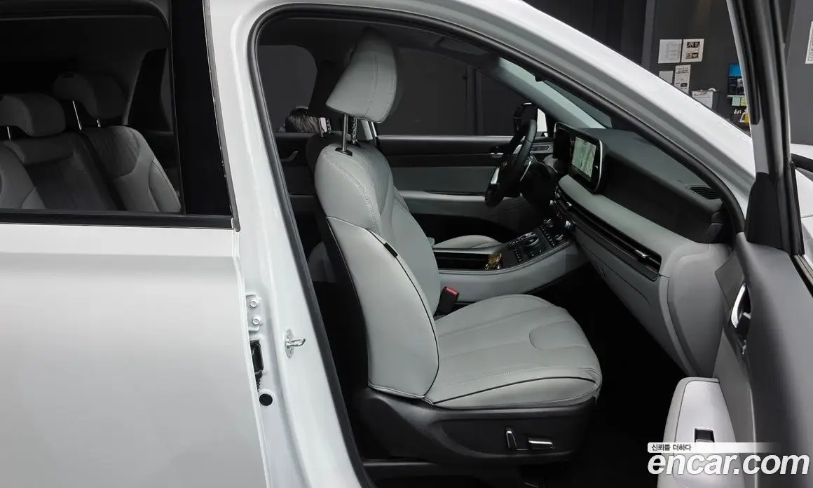 Hyundai Palisade 2024 2.2 автомат (гидро), фото 17