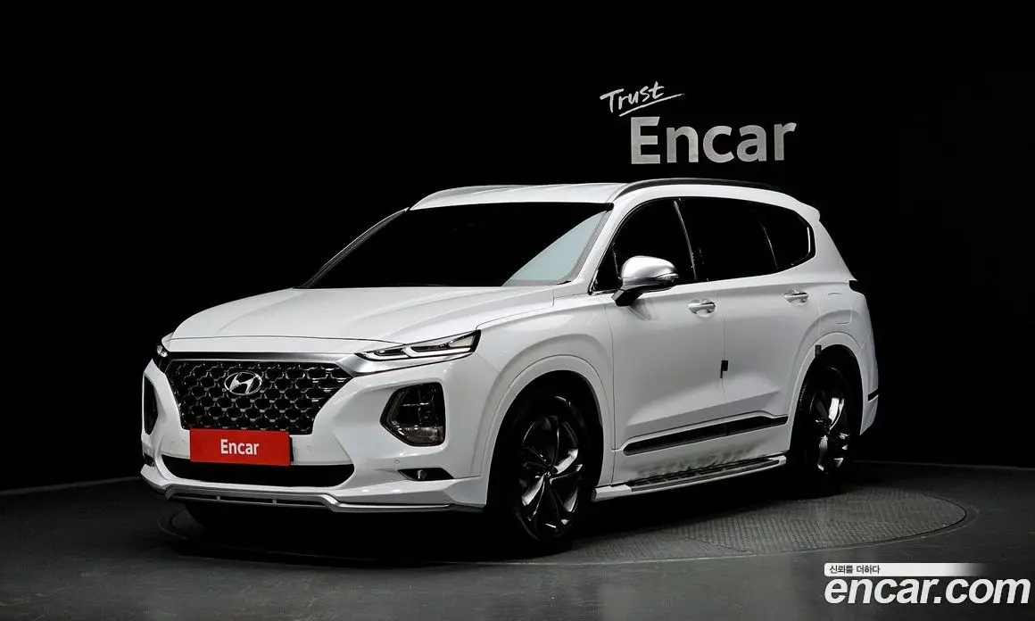 Hyundai Santa Fe 2019 2.0 автомат (гидро), фото 1