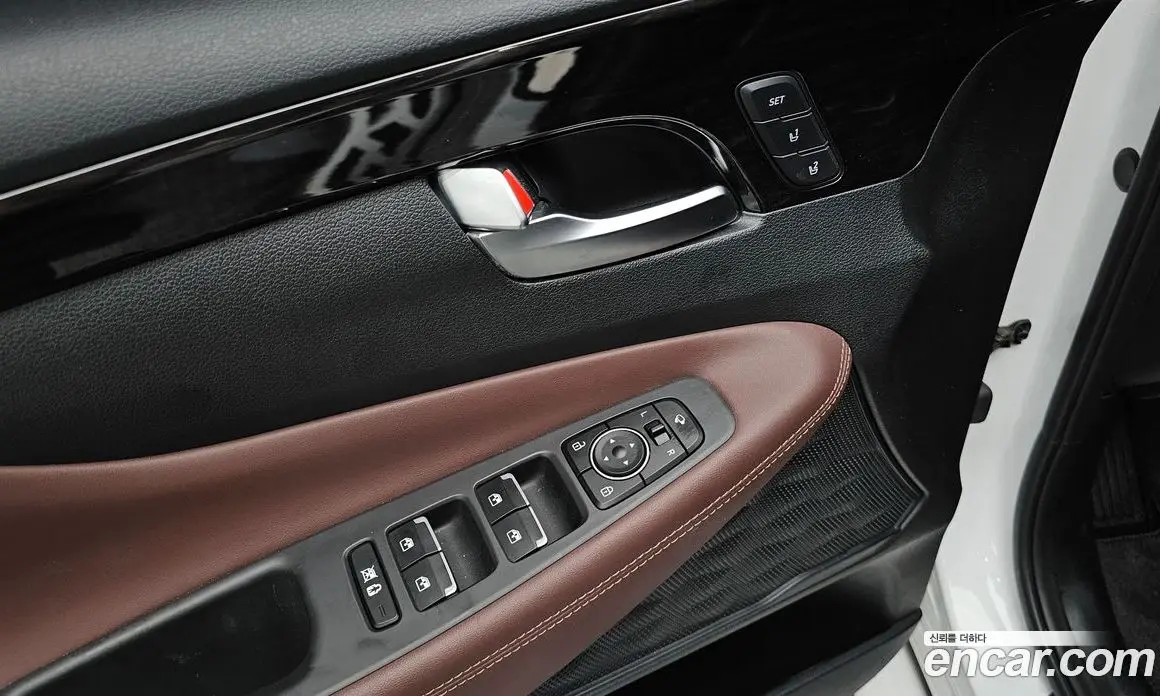 Hyundai Santa Fe 2019 2.0 автомат (гидро), фото 17