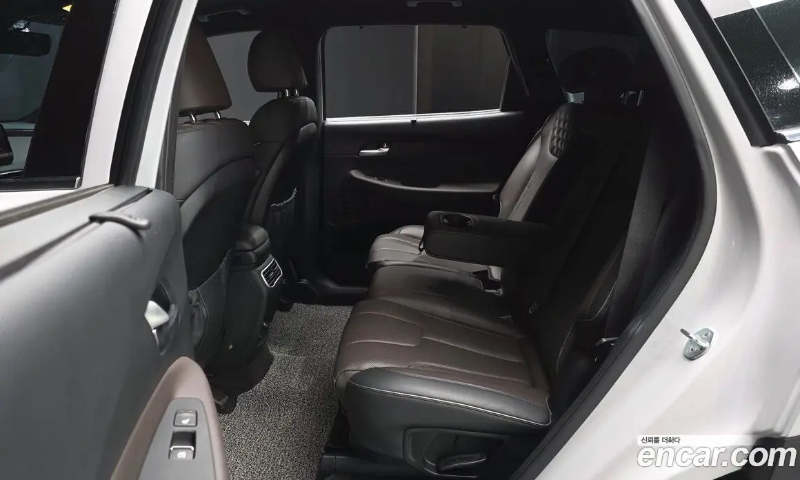 Hyundai Santa Fe 2021 2.5 автомат (гидро), фото 17