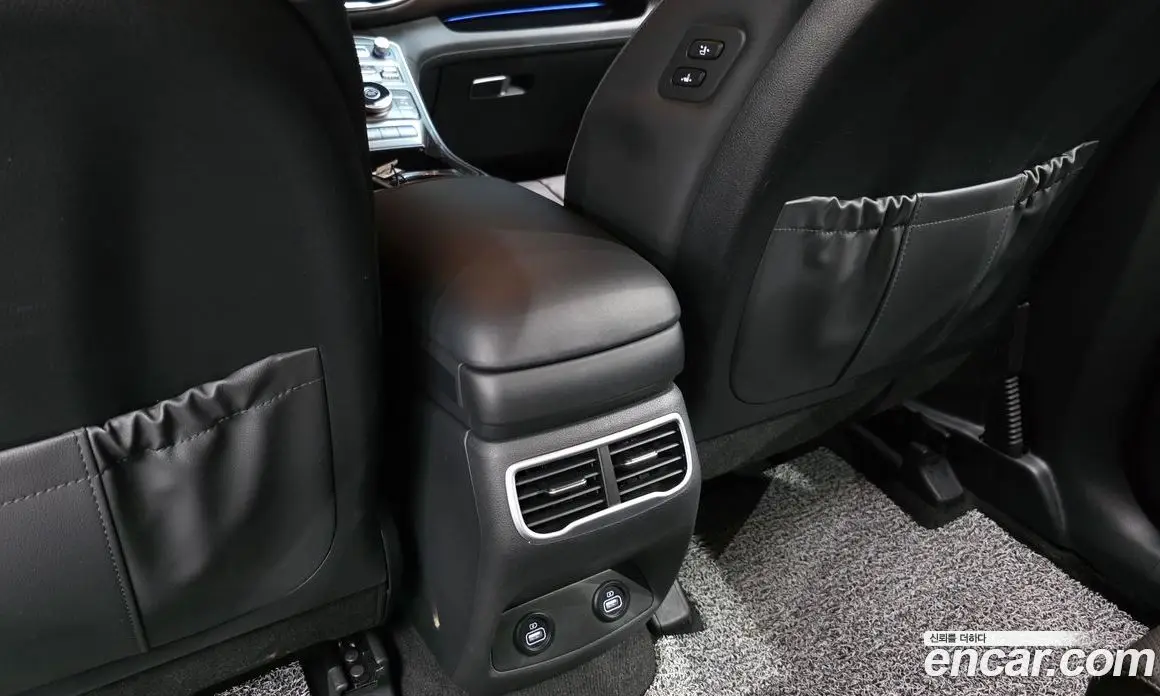 Hyundai Santa Fe 2021 2.5 автомат (гидро), фото 31