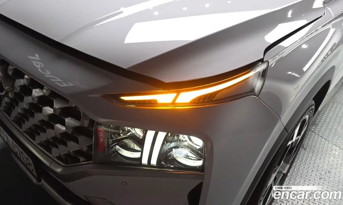 Hyundai Santa Fe 2021 2.5 автомат (гидро), фото 8