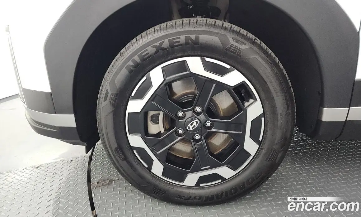 Hyundai Santa Fe 2024 2.5 автомат (гидро), фото 4