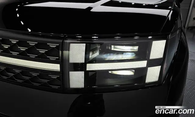 Hyundai Santa Fe 2024 1.6 автомат (гидро), миниатюра 8