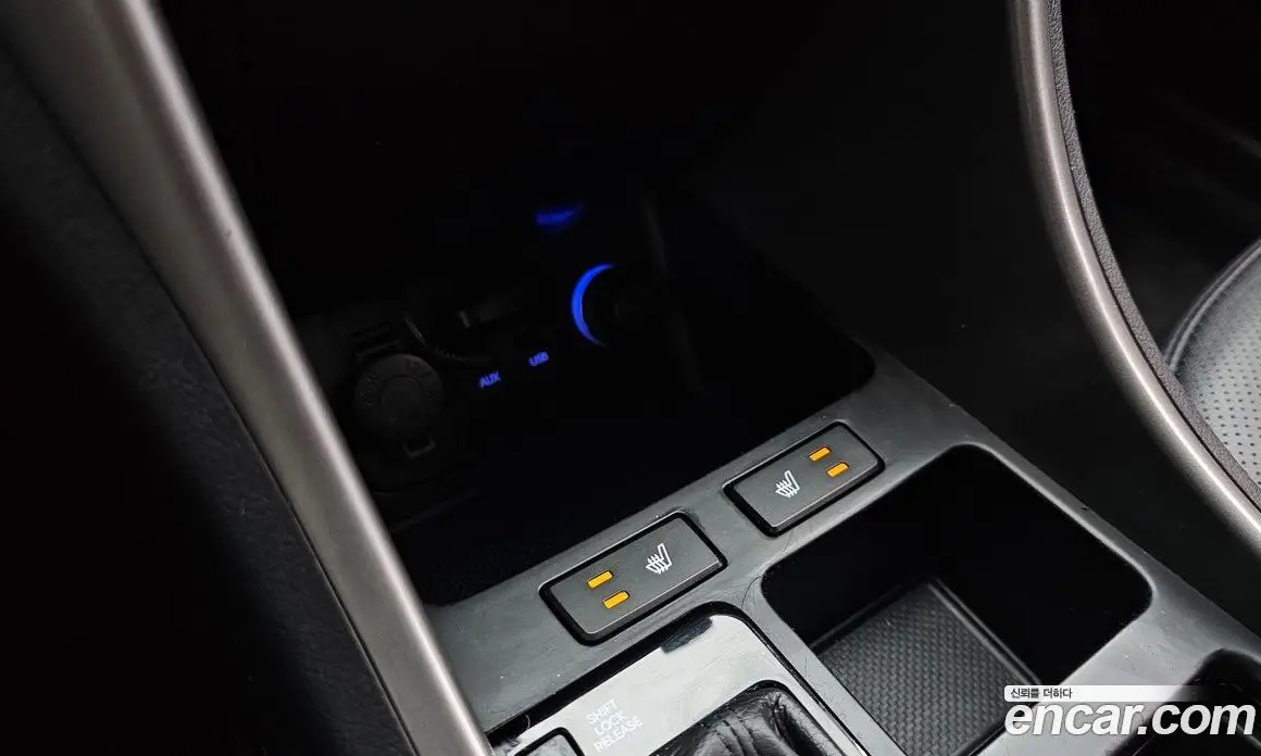 Hyundai Sonata 2012 2.0 автомат (гидро), фото 24
