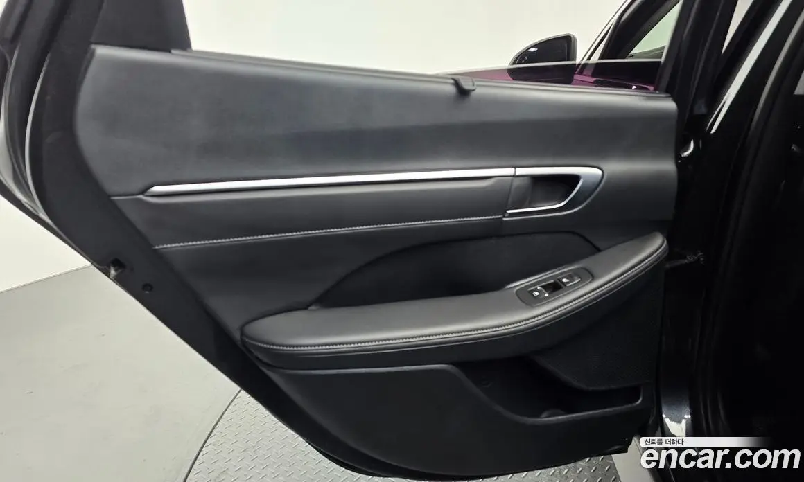 Hyundai Sonata 2022 2.0 автомат (гидро), фото 15