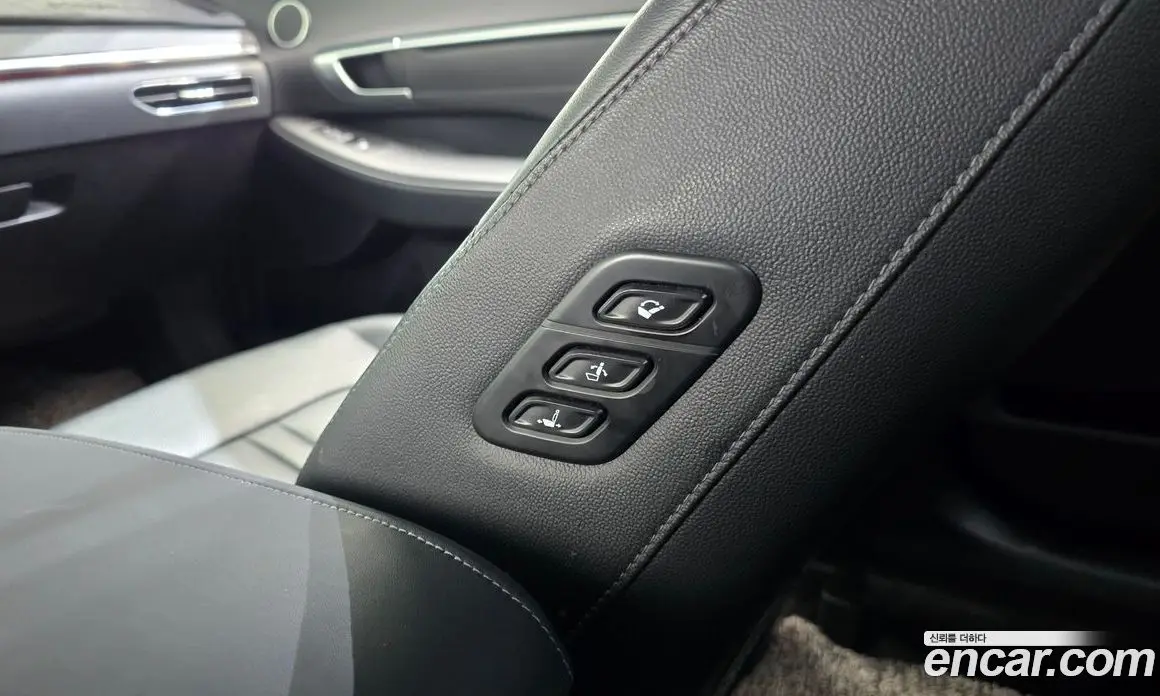 Hyundai Sonata 2022 2.0 автомат (гидро), фото 25