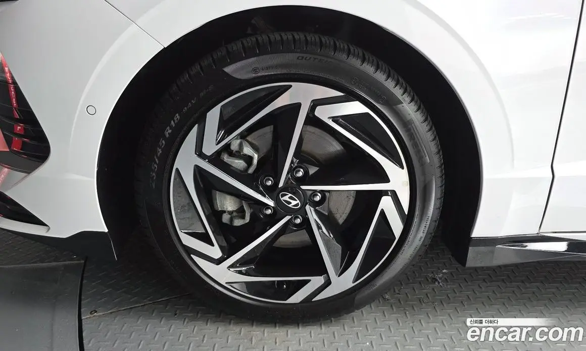 Hyundai Sonata 2024 2.0 автомат (гидро), фото 5
